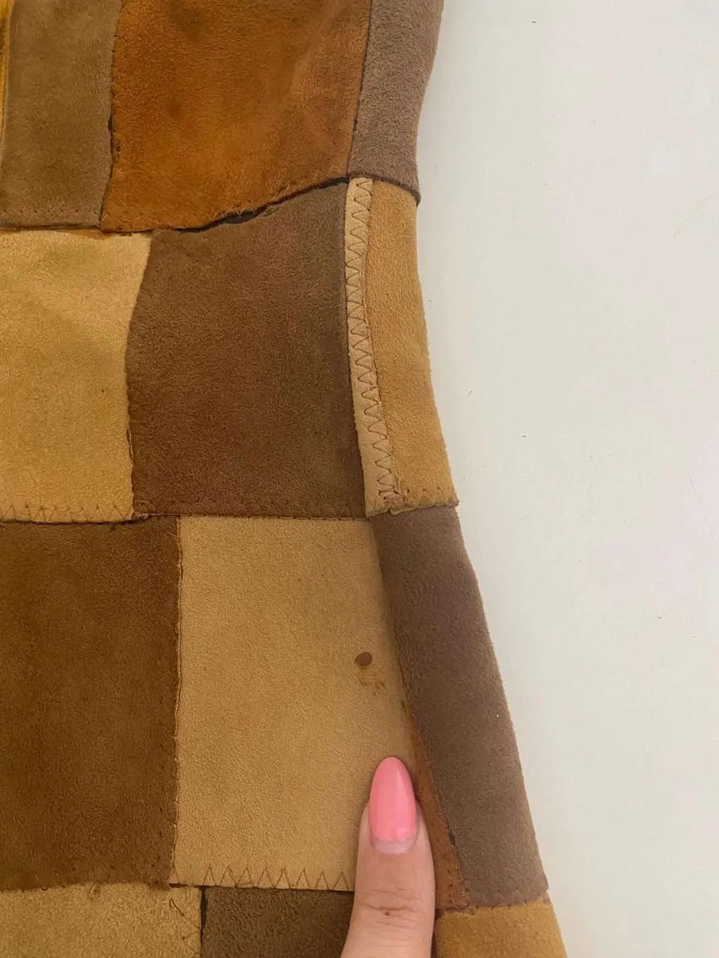 70s vintage tan patchwork suede vest – Medium