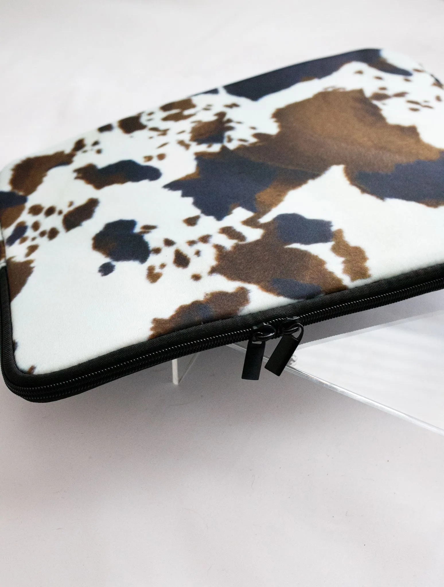 Brown Cowhide Laptop Case