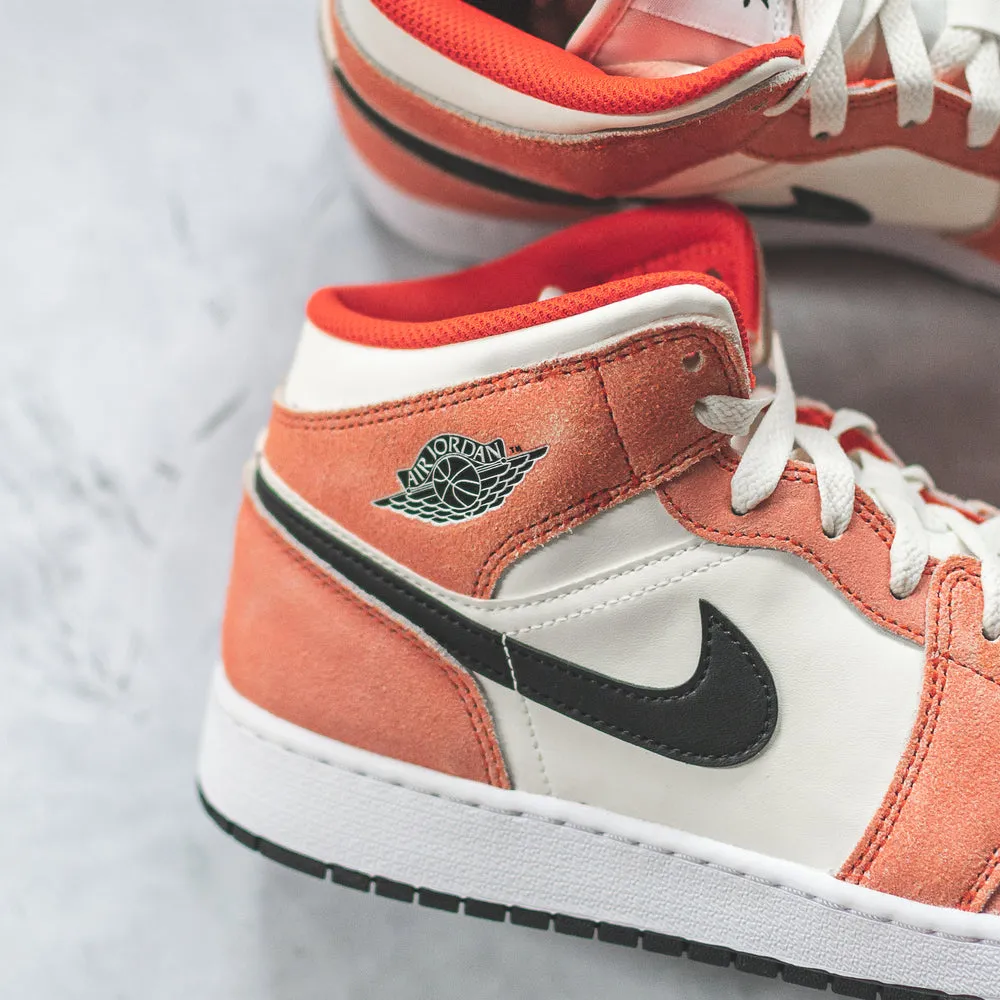 Jordan 1 Mid SE Orange Suede (GS)