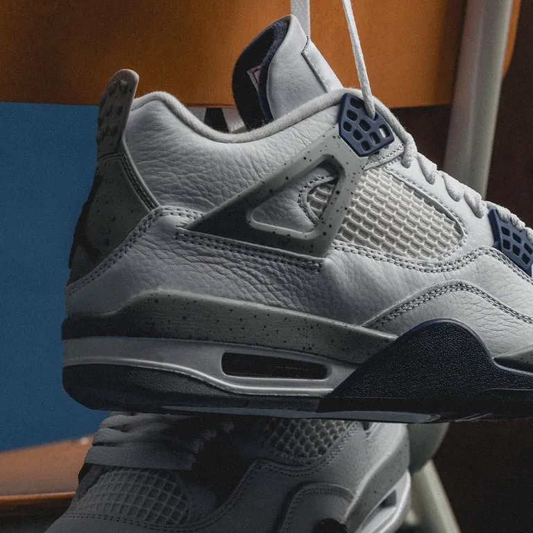 Jordan 4 Retro Midnight Navy