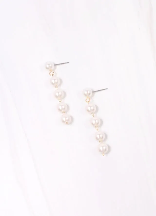 Morgan Pearl Drop Earring CREAM