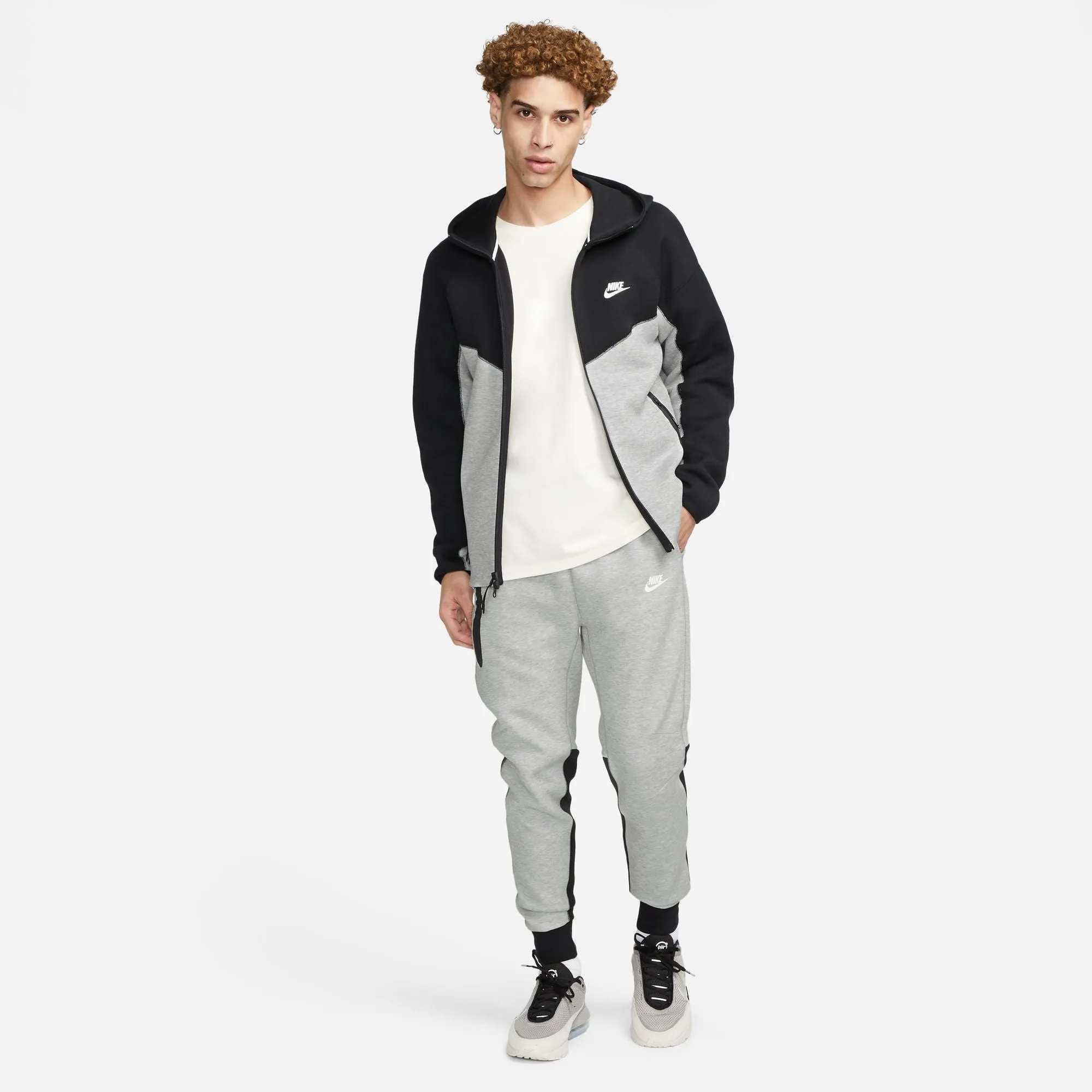 Nike Sportswear Tech Fleece Windrunner