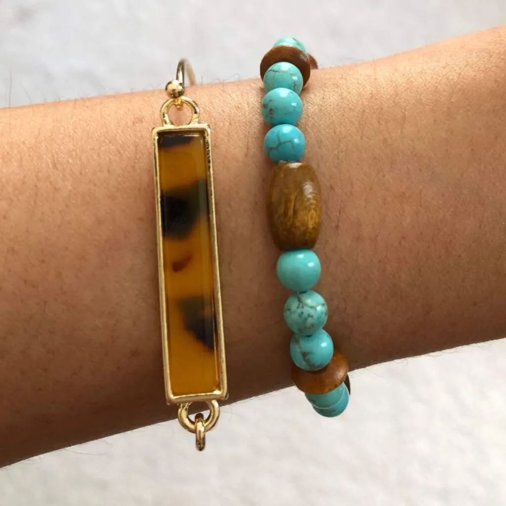 Turquoise Magnesite and Brown Wood Beaded Bracelet