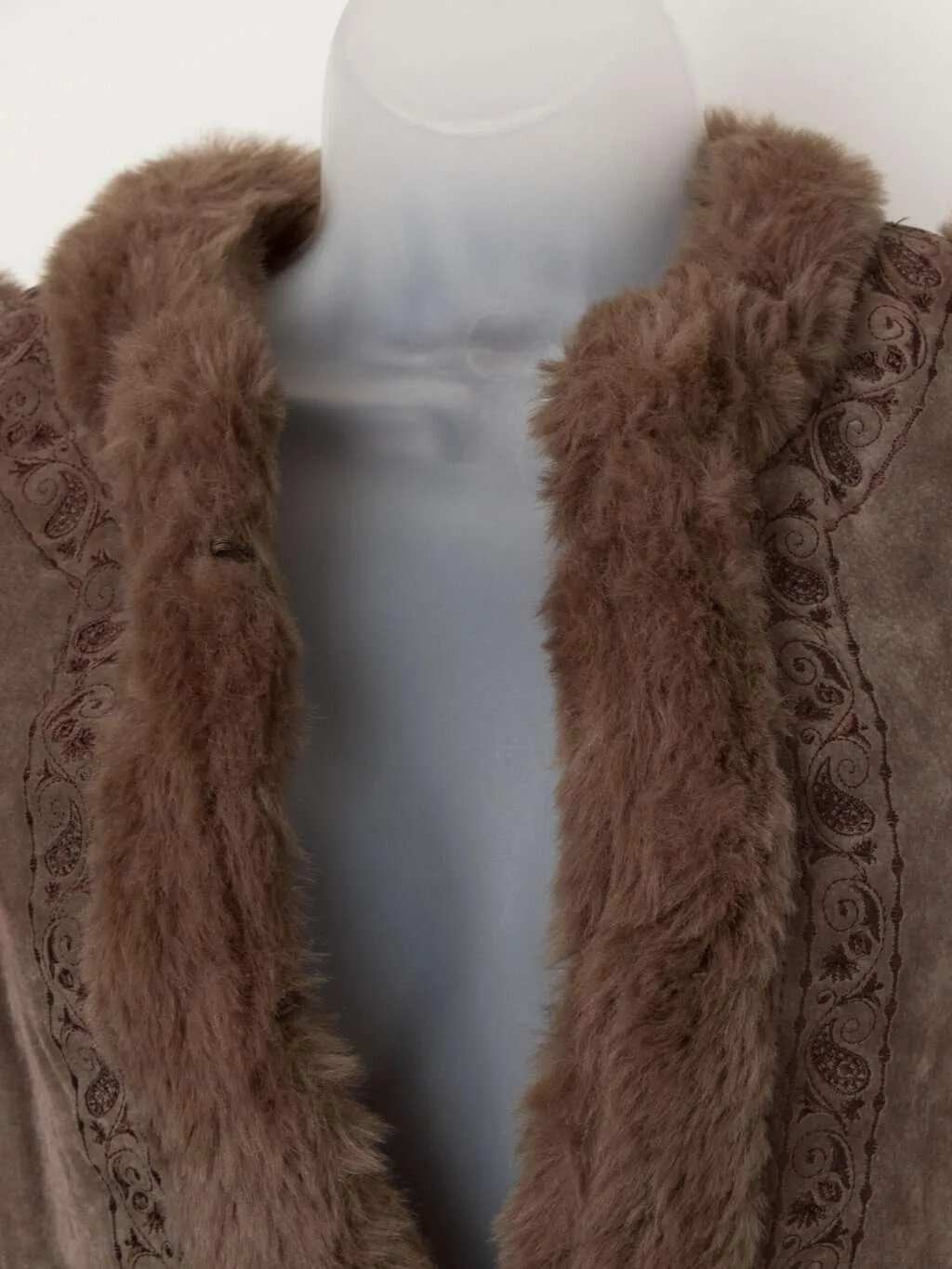 Vintage Y2K embroidered suede vest with faux fur lining – Small